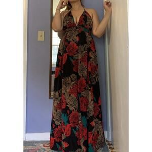 La Charme U Floral Green Halter Maxi Dress Size Small red flowers flowy romantic